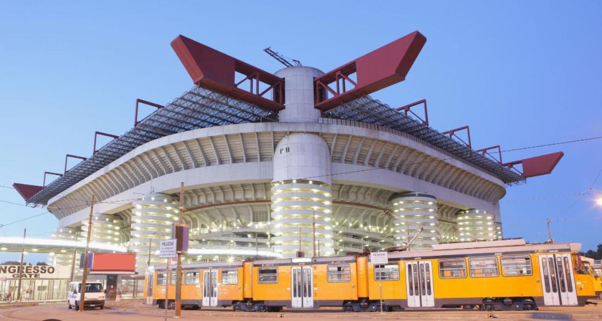 Апартаменти Bilocale In Bande Nere-Metro Rossa Duomo Мілан Екстер'єр фото